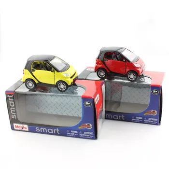 1:32 escala de smart fortwo niños fundido auto motor tire hacia atrás en miniatura de metal de modelos de autos de carrera duradera jugar regalos para niños juguetes de 2017
