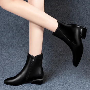 2020 de Invierno de las Mujeres de Tobillo Botas Negro Zapatos de Señora de la Oficina Señaló a Mediados de los Tacones de las Botas de Felpa Caliente botas mujer Otoño Primavera 8746C