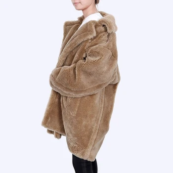 2020 moda mujer abrigos y chaquetas de invierno de lana natural de oveja mitad de la longitud de la capa se mantiene caliente y suelto