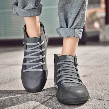 2020 Nueva Venta Caliente Zapatillas Casual Cómodo para Hombres y Mujeres Zapatillas de deporte antideslizante Desgaste-resistencia de la Moda Zapatos de Deporte 16037