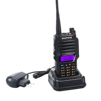 2pieces baofeng UV-9R impermeable de doble banda UHF VHF walkie talkie 8W 128 CANALES de radio comunicador uv 9r con handsree