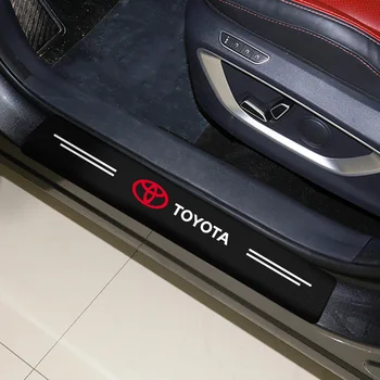 4pcs Car Emblema de Fibra de Carbono de la etiqueta Engomada de Auto Umbral de la Puerta Protector de Calcas para Toyotas Corolla Yaris Rav 4 Auris Camry C-hr 86 Prius