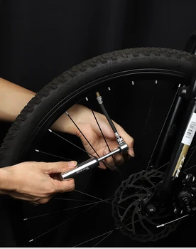 Al OESTE de la BICICLETA de 120PSI Portátil Bomba de Bicicleta Schrader Presta la Aleación de Aluminio del Neumático de la Bici de la Bomba de Bicicleta, Accesorio de la Bola de Inflado de Bomba de Bicicleta 51900