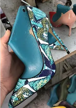 Clásicos de la marca de las mujeres de tacón alto zapatos de suela roja de 8 cm 10 cm 12 cm azul de piel de Serpiente patrón de la boda zapatos de fino tacón de punta 35-44 bolsa