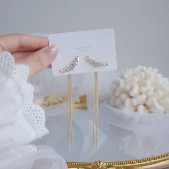 Corea del sur el nuevo diseño de la joyería de la manera simple y brillante de cobre con incrustaciones de circón gota de agua la cara larga-levante de la borla pendientes femeninos