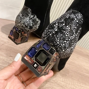 Kickway de Cristal de tacón botines para mujer de imitación de gamuza de piel de la bola de la borla de brillo de la temporada Otoño-invierno zapatos de las mujeres negro de tobillo botas mujer