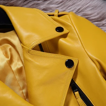 Lautaro luz Amarilla de la primavera de imitación de cuero chaqueta corta de las mujeres de manga larga Corto chaqueta de motocicleta Más el tamaño de ropa para mujeres 8077