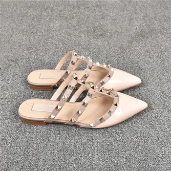 Nuevo de la Moda de 2020 Remache sandalias planas de vaca Real de cuero de las mujeres zapatos de mujer Japaned de Alta Calidad de cuero de zapatos de señora Tamaño 35-41