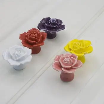 Rosa flor de cerámica de la manija de la mano moderno-una pizca de color del gabinete del cajón del gabinete manija de la puerta romántico de la manija