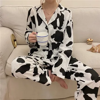 Solapa de la Chaqueta de punto Sexy Pijama de Dulce de Vaca Algodón Patrón de ropa de hogar Cómodo Pijama de las Mujeres 2020 Otoño Nueva ruta de la Seda Pijamas para Mujeres