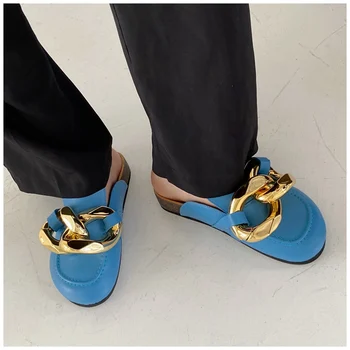 SUOJIALUN 2020 Nueva Marca de las Mujeres Zapatillas de Moda de la Cadena de Decoración, Dedo del pie Redondo Pisos Mulas Perezoso Mocasines de Mujer al aire libre, Toboganes de Deslizamiento En Sandalias