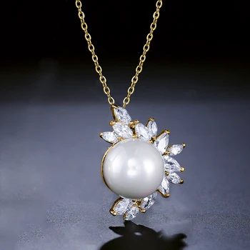 UILZ de la Moda de la Ronda de Imitación de la Perla Cz Piedra de Cristal de Circón Collar en Forma de Flor Collar de Cadena De las Mujeres UN078
