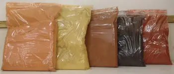 Un conjunto de colores de los pigmentos (rojo, naranja, marrón para 500 gr.)