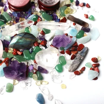 Un montón de Coloridos Naturales de Cristal de Cuarzo 7 Chakra del Obelisco de la Bola de Grava Muestras de Minerales Curativas de la piedra preciosa