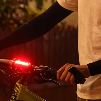 USB Recargable Delantera y Trasera Luz de la Bicicleta de la Batería de Litio LED Bicicleta Luz trasera Bicicleta Casco de la Luz de la Lámpara de Montaje de Accesorios de Bicicletas