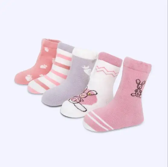 0-5 Años niños Nuevos calcetines de dibujos animados de algodón bebé niños niñas loose socks 5 pares por mucho 0