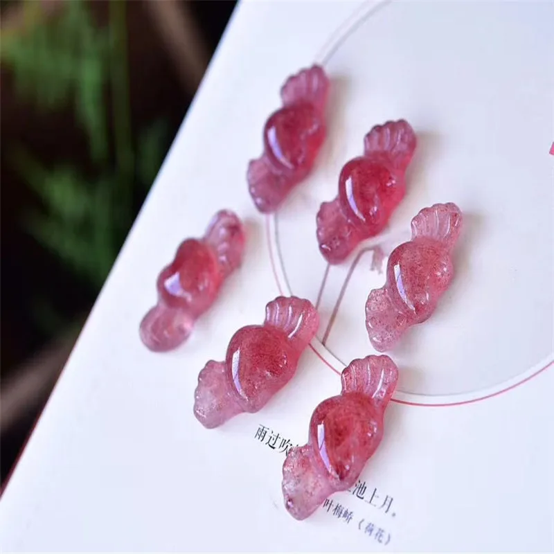 1pcsNatural hermosa fresa piedra de cristal tallado a mano lindo Alas de amor de la Moda para los regalos 0