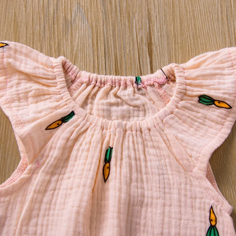 Bebé recién nacido ropa strawber rrompers Arrugado traje de niño de la muchacha de la ropa Cubierta de Botón Impreso patrón de dibujos animados de verano 0