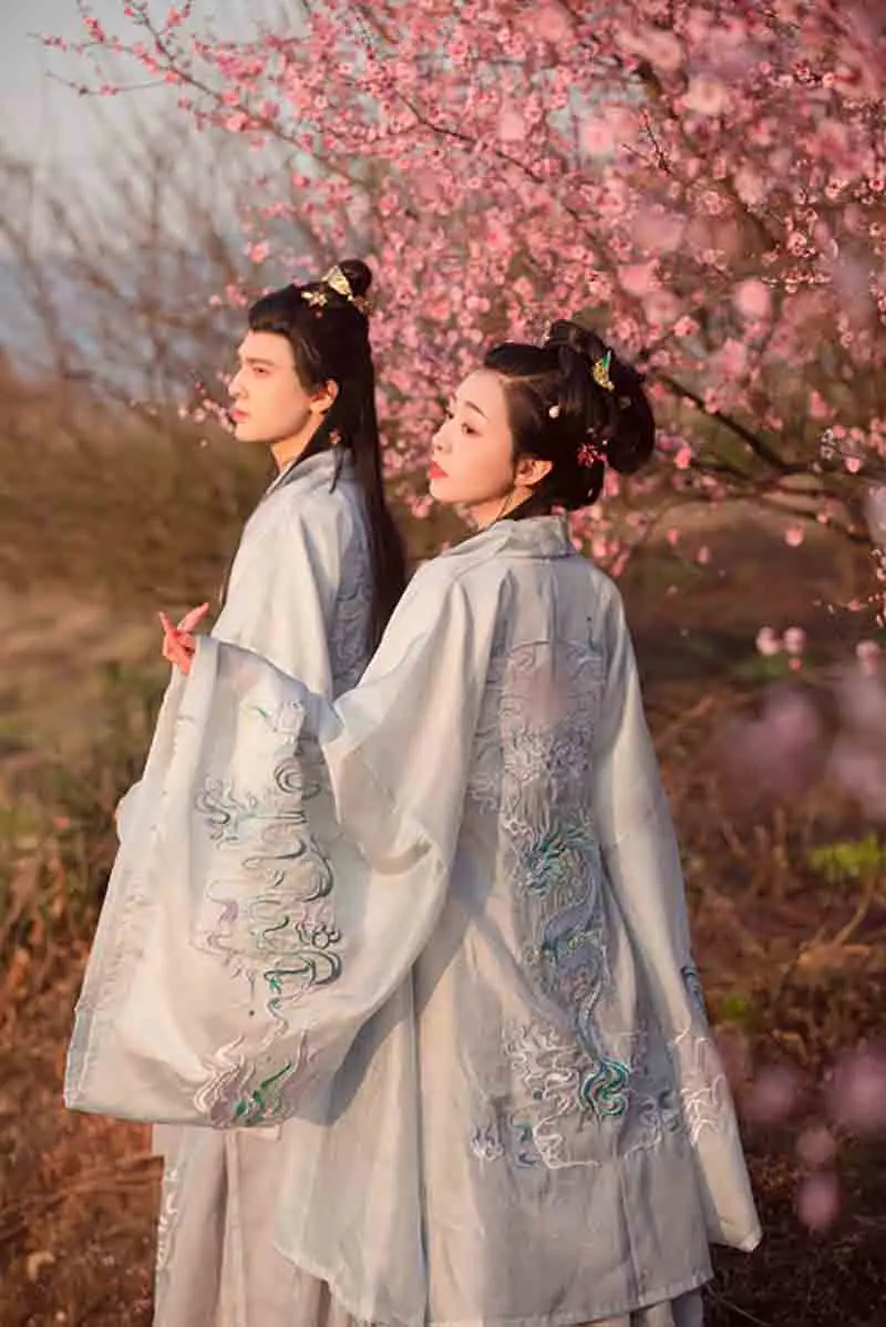 De lujo Hanfu Hombres y Mujeres Chinos Tradicionales de Bordado Gris Blanco Hanfu Parejas Traje de Cosplay Hanfu Para las Mujeres y los Hombres Más Tamaño XL 0