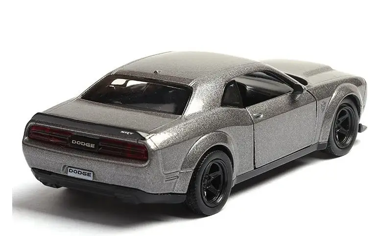 Alta simulación Dodge Challenger,1:36 escala de la aleación de tirar de nuevo Challenger,de la colección de coches de juguete modelo,gastos de envío gratis 0
