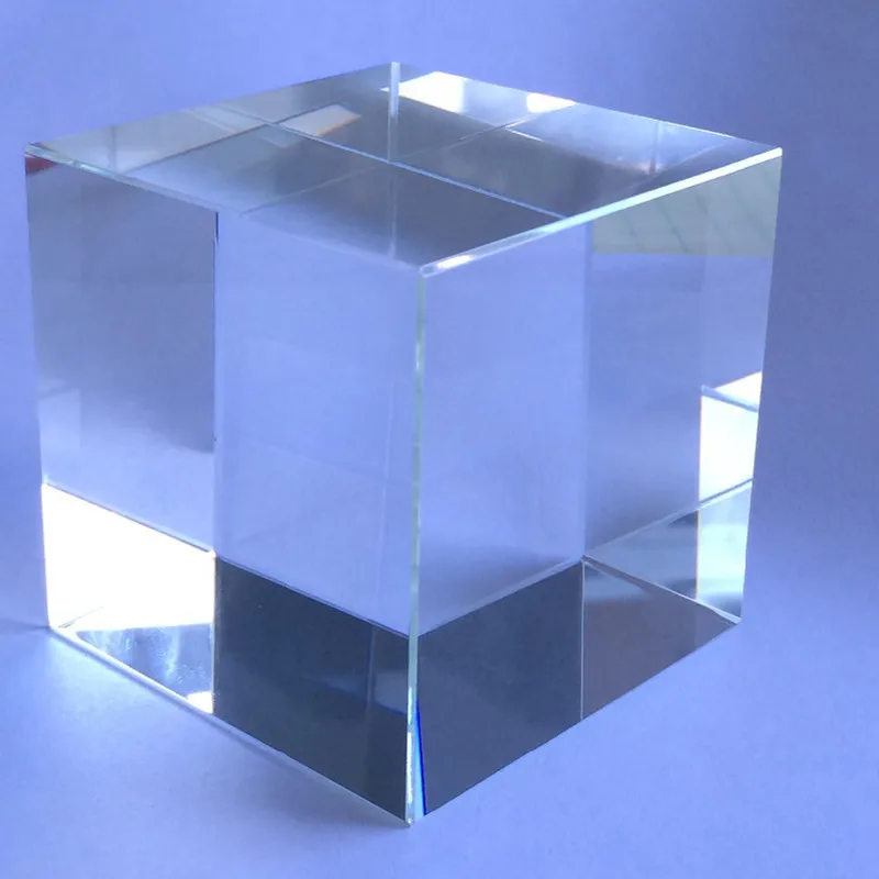 Envío gratuito de 60*60*60 mm Claro K9 de Cristal en Blanco Pisapapeles Personalizados en 3d o 2d del laser de Cristal del Cubo Para Regalos de Empresa 0