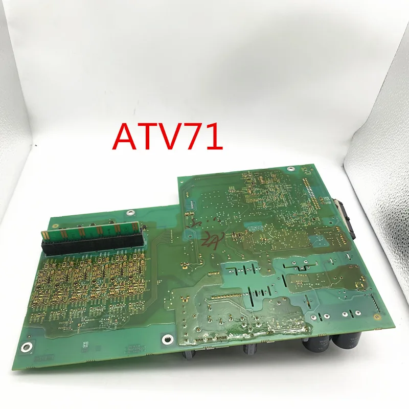 ATV71 Serie de 22 kw de Potencia Controlador de la tarjeta de la Junta de Disparador de la Junta de la Placa base ATV71HD22N4Z 1
