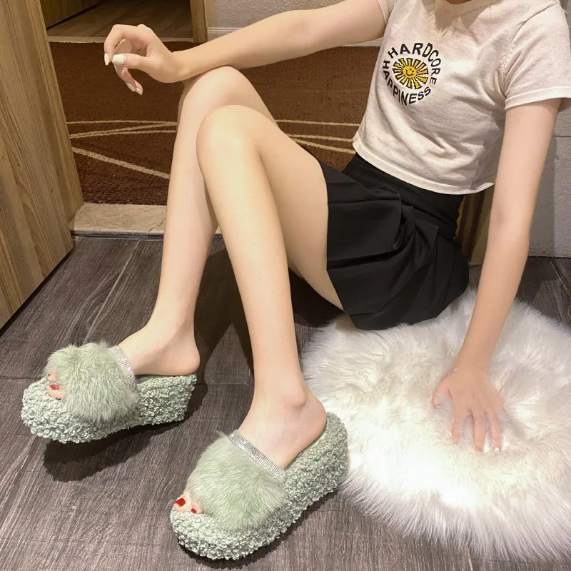Mullidas Zapatillas Mujer Winetr Cuñas de las Señoras Zapatos de Plataforma al aire libre de la Mujer de Piel de Felpa Cálida Dedo del pie Abierto de Moda Mujer antideslizante 2021 1