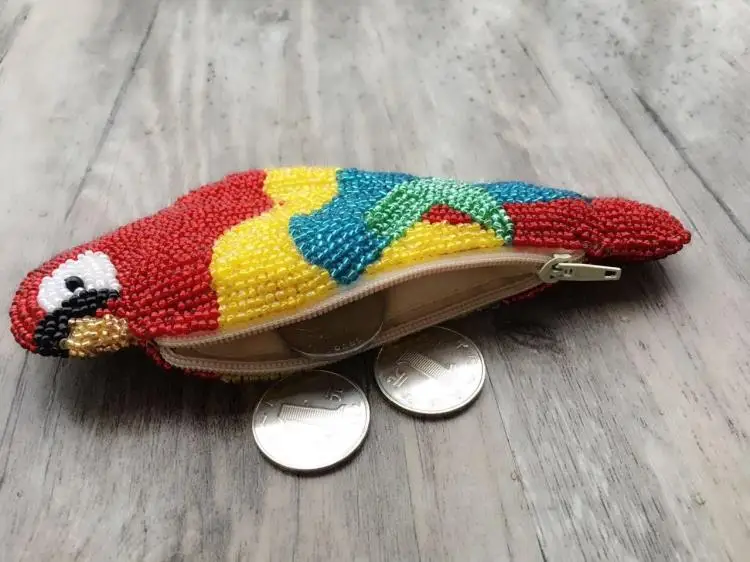 Ensso 2018 Hecho A Mano De Abalorios Bolso Parrot Bordar Mini Monedero Colorido Pájaro Monederos Animal Mini Bolso Lindo Regalo Nuevo Chino 1