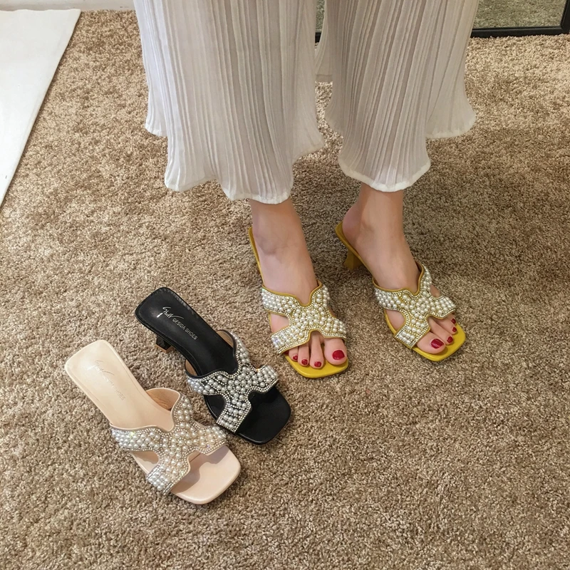 Zapatos de mujer Zapatillas Fuera de la Nueva Moda de Verano de Diamante Perla Brillante Aproximada de tacón Medio-Zapatos de tacón de 2019 1