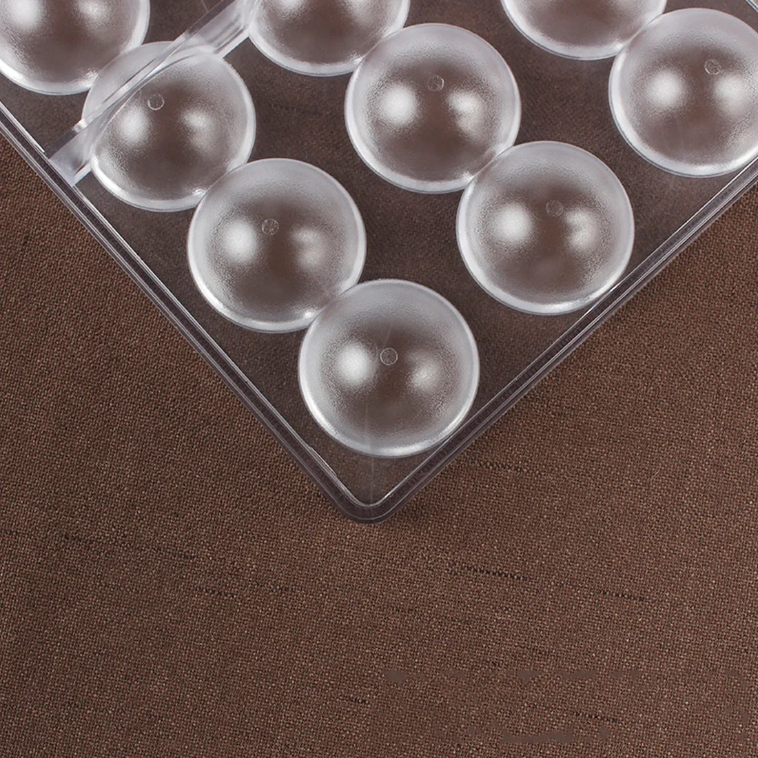 24 cavidades 3D Semi Esfera de cocina de Plástico de Chocolate en Forma de Bola de Policarbonato DIY Moldes de Pastelería Herramientas 1