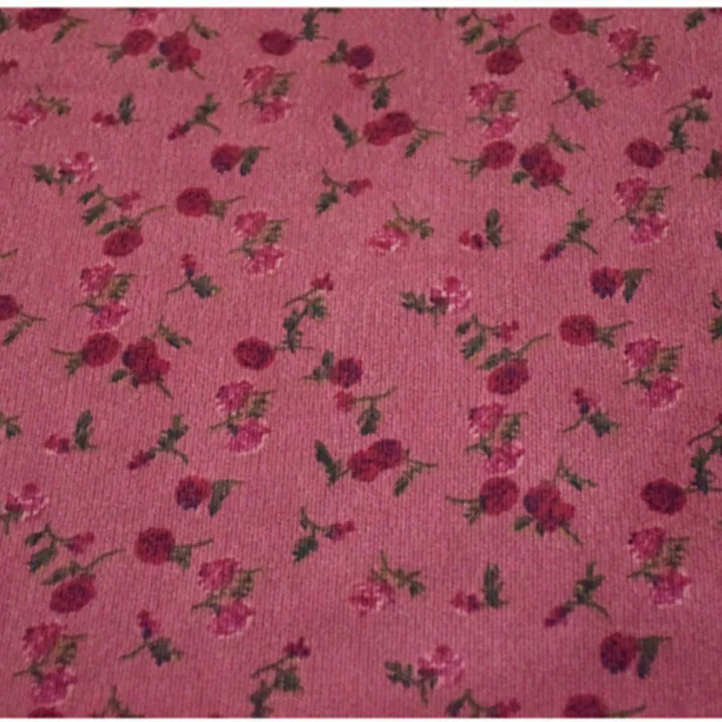 La mitad del medidor poco de dulce flor de impresión de algodón tela de pana para la temporada Otoño Invierno vestido de camisa de los pantalones de abrigo T1256 1