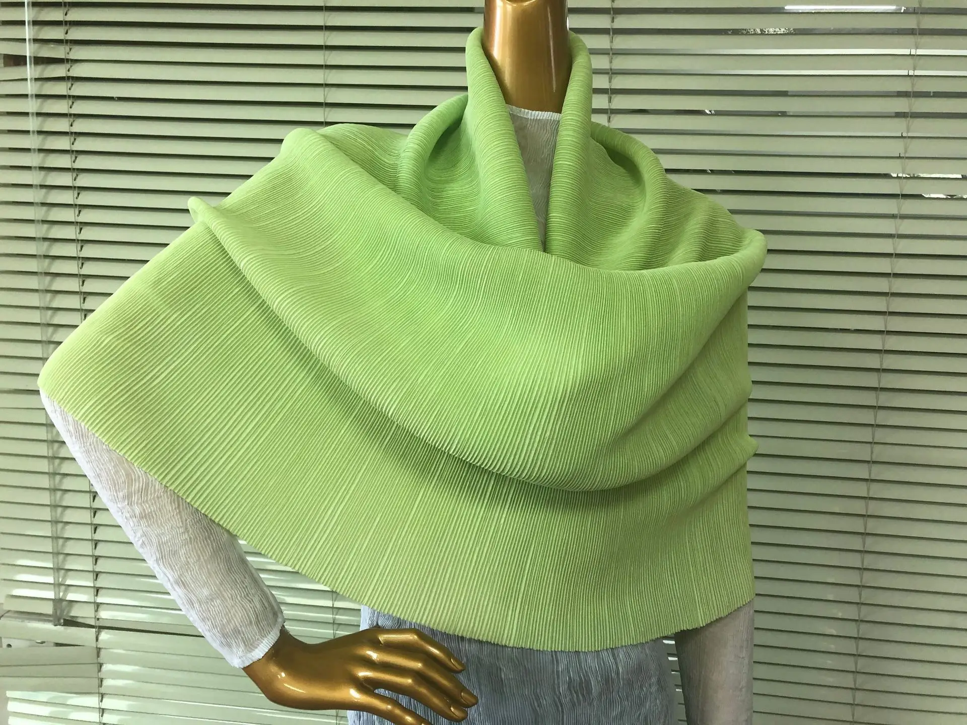 Miyake plisado de Peto de la cubierta de pliegues del chal Babero dos de desgaste multi-funcional de la bufanda de pliegues elásticos de la moda de calor 2