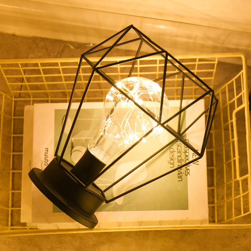 Escritorio decoración retro de hierro forjado colgando de la lámpara de mesa LED de la lámpara de la mesilla de dormitorio jardín el día de Navidad atmósfera de luces de la noche 2