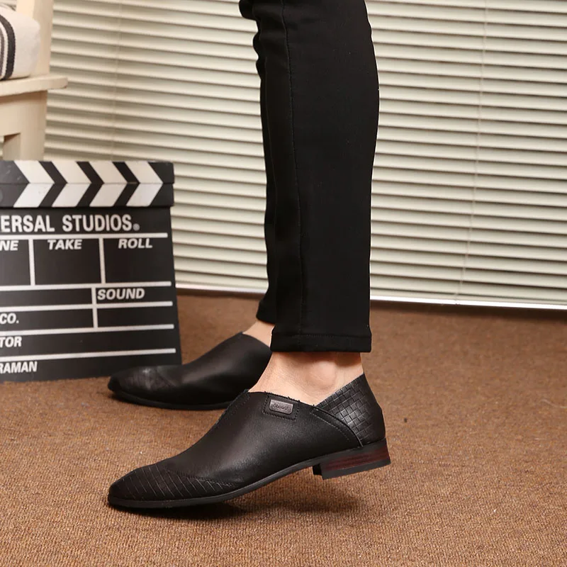 Los Hombres Zapatos De Cuero De Moda De Corea Hombres Mocasines Cómodos Punta Del Dedo Del Pie De Negocio De Los Zapatos De Los Hombres Negro Zapatos De Vestir Suave De Los Zapatos De Los Hombres 2020 Nuevo 2