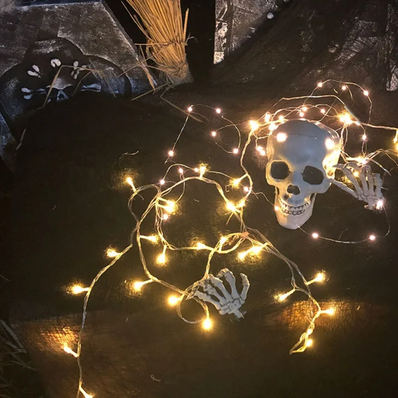 1 Juego De Decoración De Halloween Realista Manos Esqueleto Cráneo De Plástico Falso Humanos Hueso De La Mano De Zombie Fiesta De Terror De Miedo Props 2