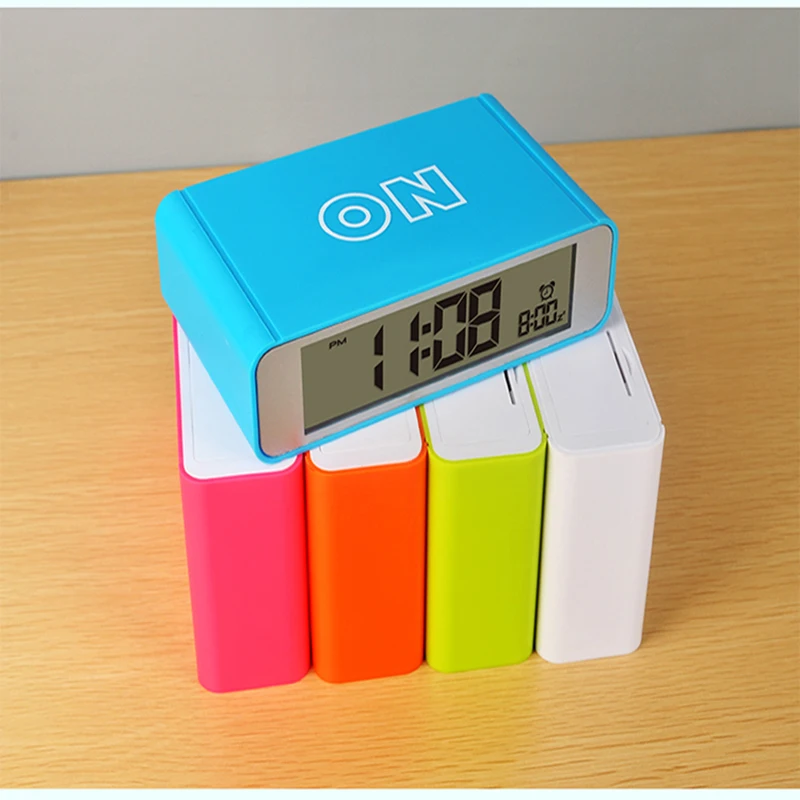 Smart Relojes De Mesa Led Digital Reloj De Alarma Flip Reloj Despertador De La Mesilla De Radio Con Toque Luminoso De Repetición De Alarma De Los Relojes Electrónicos 2