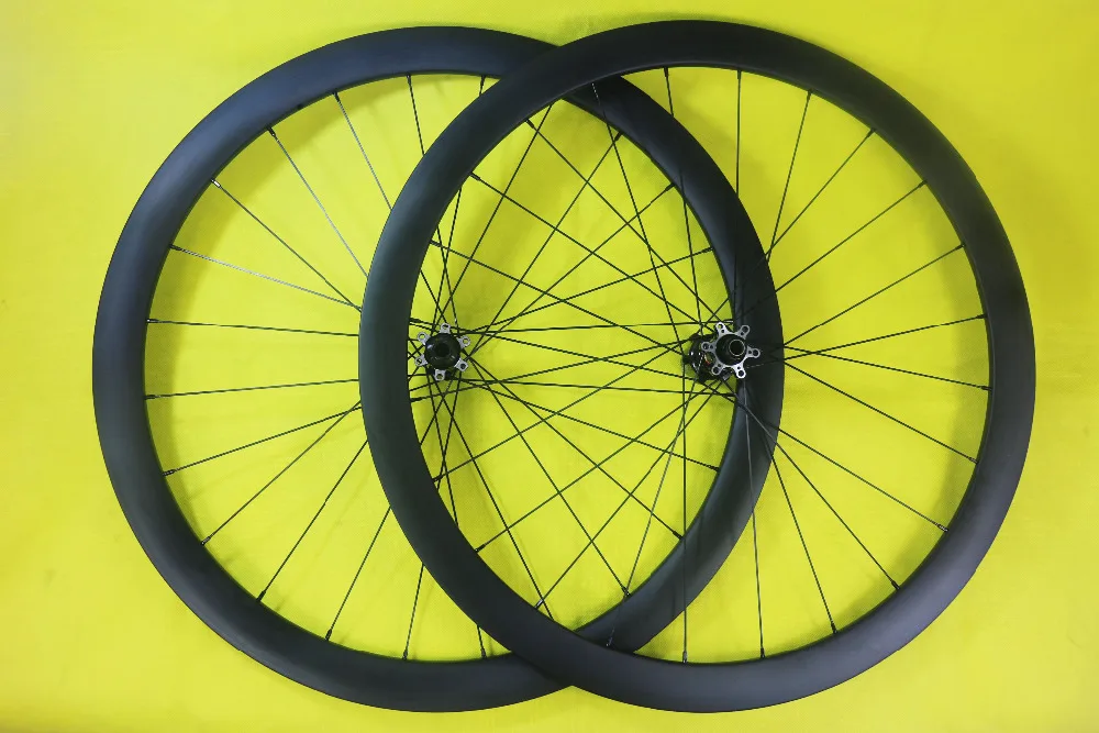 700C 50mm de carretera de carbono disco cubierta ruedas de bicicleta en forma de U de 25mm de ancho de ciclocross de rodadura D411SB D412SB de 6 pernos o bloqueo central 3
