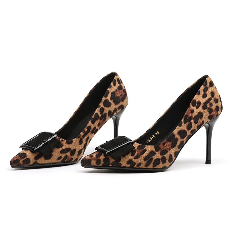 2019 primavera de Europa y América sexy de poca profundidad de la boca de una sola zapatos botón cuadrado de gamuza punta fina con leopard zapatos de tacón alto de las mujeres 3