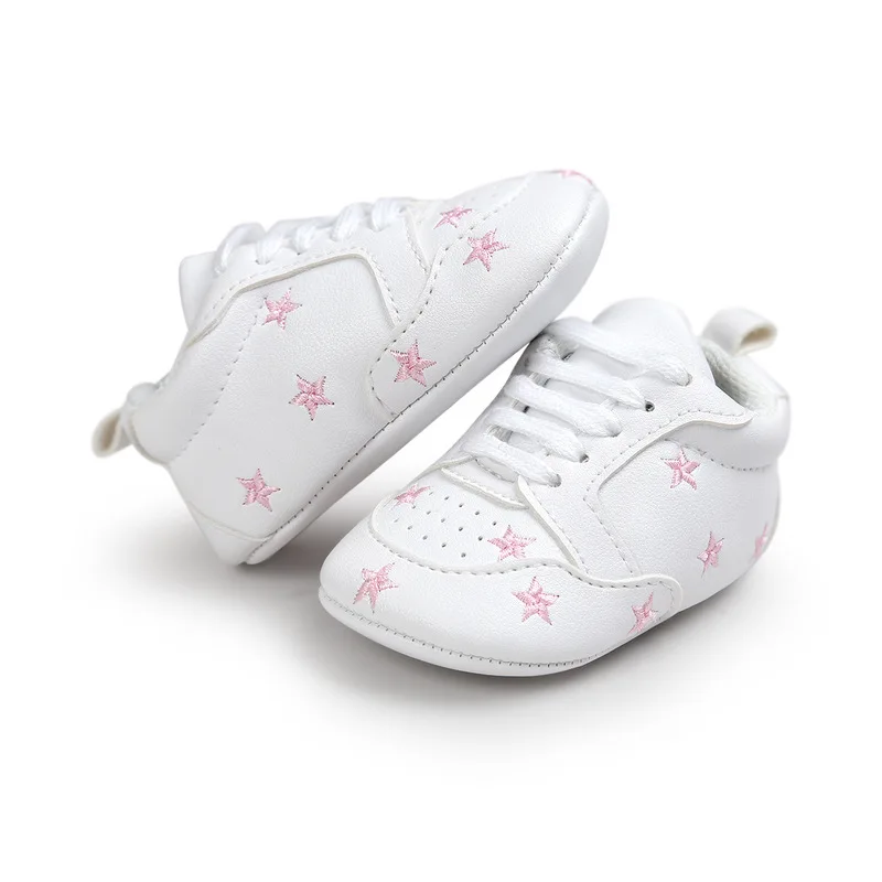 Zapatos de bebé Niño Niña Impresión Corazón de la Estrella de Niño de la Zapatilla de deporte de la PU de la Suave Suela Antideslizante Bebé Recién nacido Primero Caminantes Cuna Zapatos mocasines 4