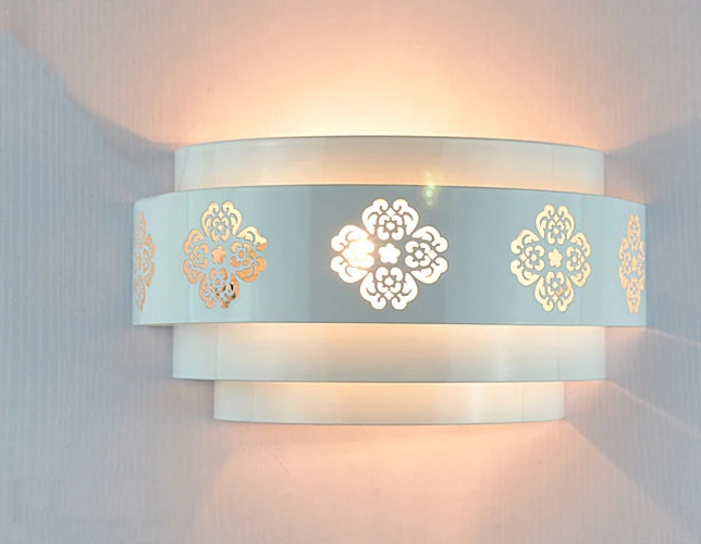 Morden lámparas de pared Minimalista de la mariposa de la flor tallada LED E27 luz de Pared,blanco estereoscópica de Hierro cubierta de espejo frontal /kits de dormitorio 4