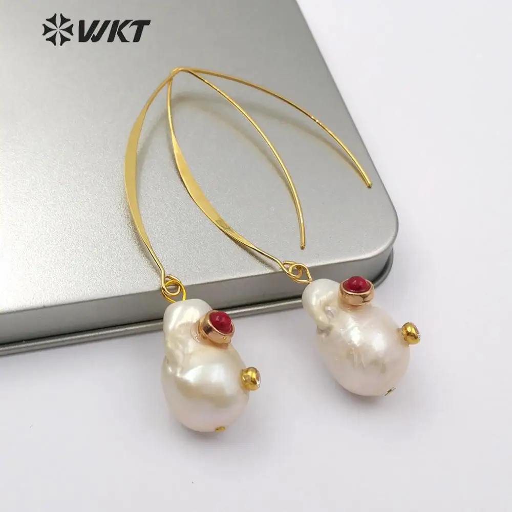 WT-E527 Barroco de la Perla del Pendiente de la Perla Blanca Con Doble Joya piedras del Encanto de las Mujeres de la Oreja de Alambre del Pendiente Natural de la Perla del Pendiente de la Joyería 4
