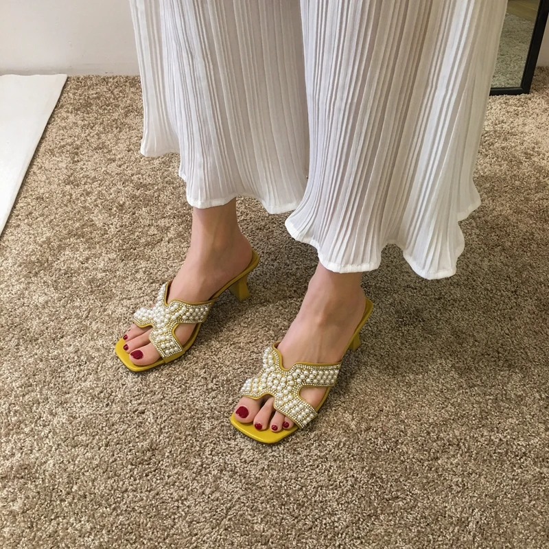 Zapatos de mujer Zapatillas Fuera de la Nueva Moda de Verano de Diamante Perla Brillante Aproximada de tacón Medio-Zapatos de tacón de 2019 4