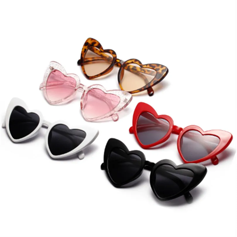 Caliente de la venta de Corazón de Amor de Gafas de sol de las Mujeres Lindo Retro Cat Eye Gafas de Sol mujer Femenina y Sexy de Lentes color de Rosa Rojo Flash Gafas 5
