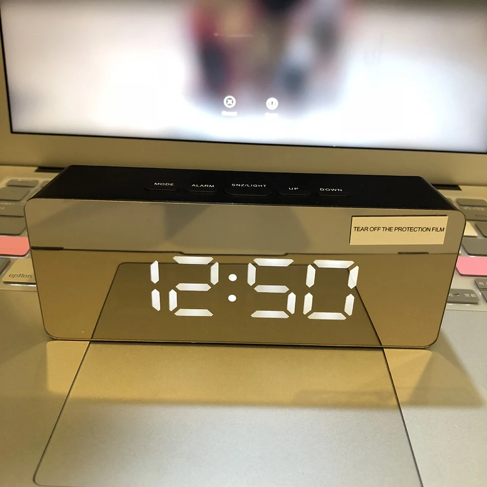USB LED Digital Reloj de Alarma 12H 24H, Alarma y Función de Repetición de alarma Espejo Reloj Interior Termómetro Electrónico de Escritorio Relojes de Mesa 5
